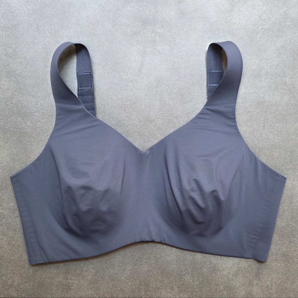 Knix Wireless Sports Bra